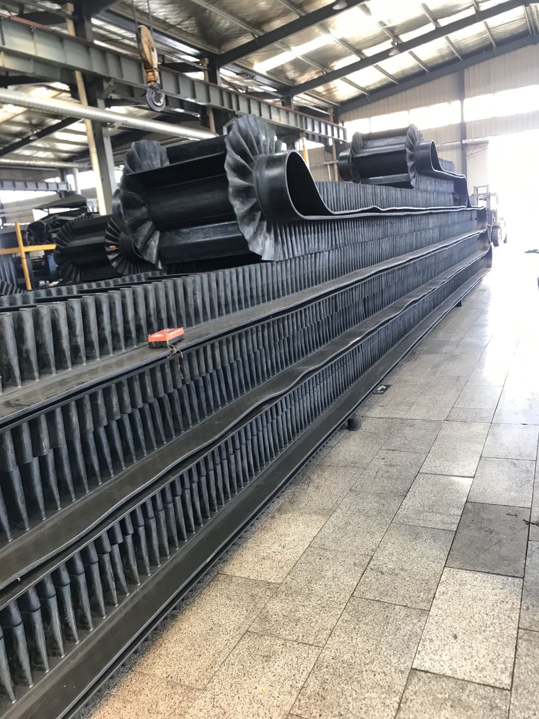 好色先生在线视频大傾角輸送帶