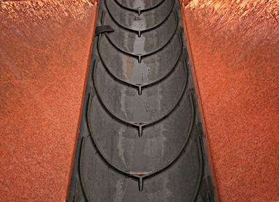 按需定製花紋輸送帶價格多少，花紋輸送帶廠家怎麽聯係？